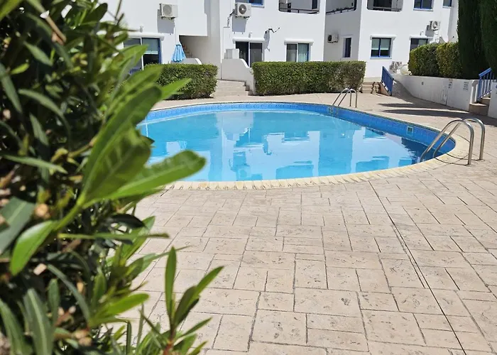 Marina Gardens, Delightful 2 Bedroom アパート *