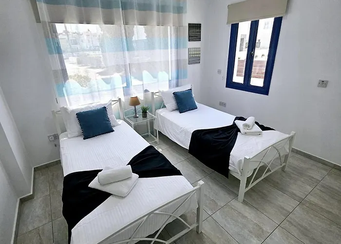 Marina Gardens, Delightful 2 Bedroom Apartmán *